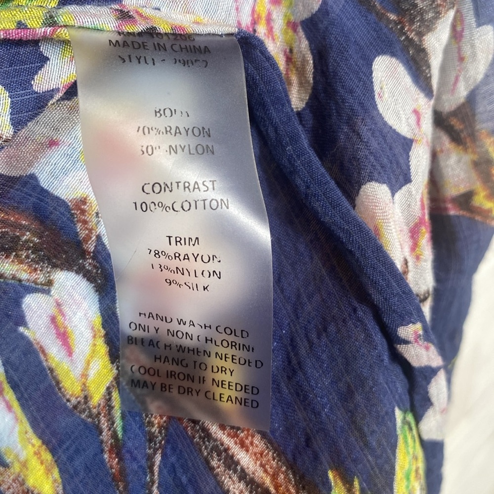 Soft Surroundings Adele Cherry Blossom/Plaid Oversized Tunic See Measurements - Picture 13 of 14